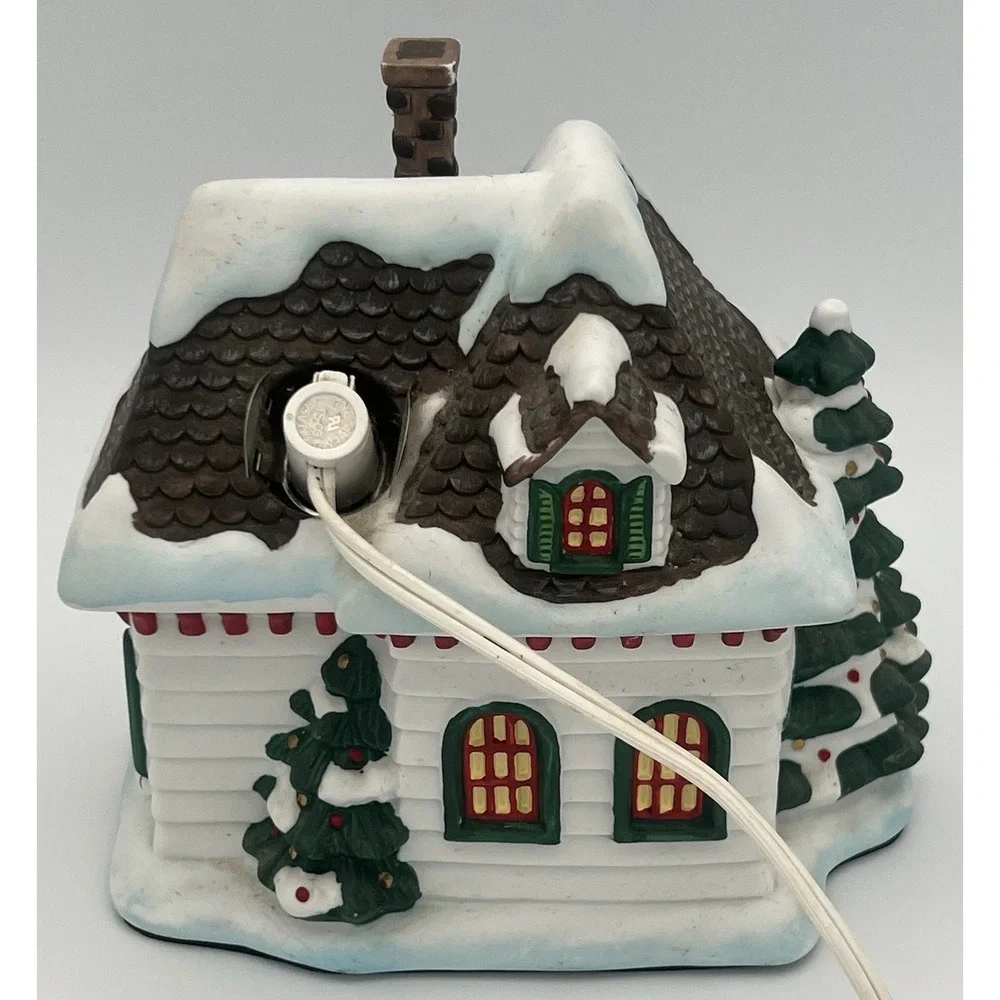 Pfaltzgraff Christmas Heritage House Toy Shop Electric Lighted 1st In Series